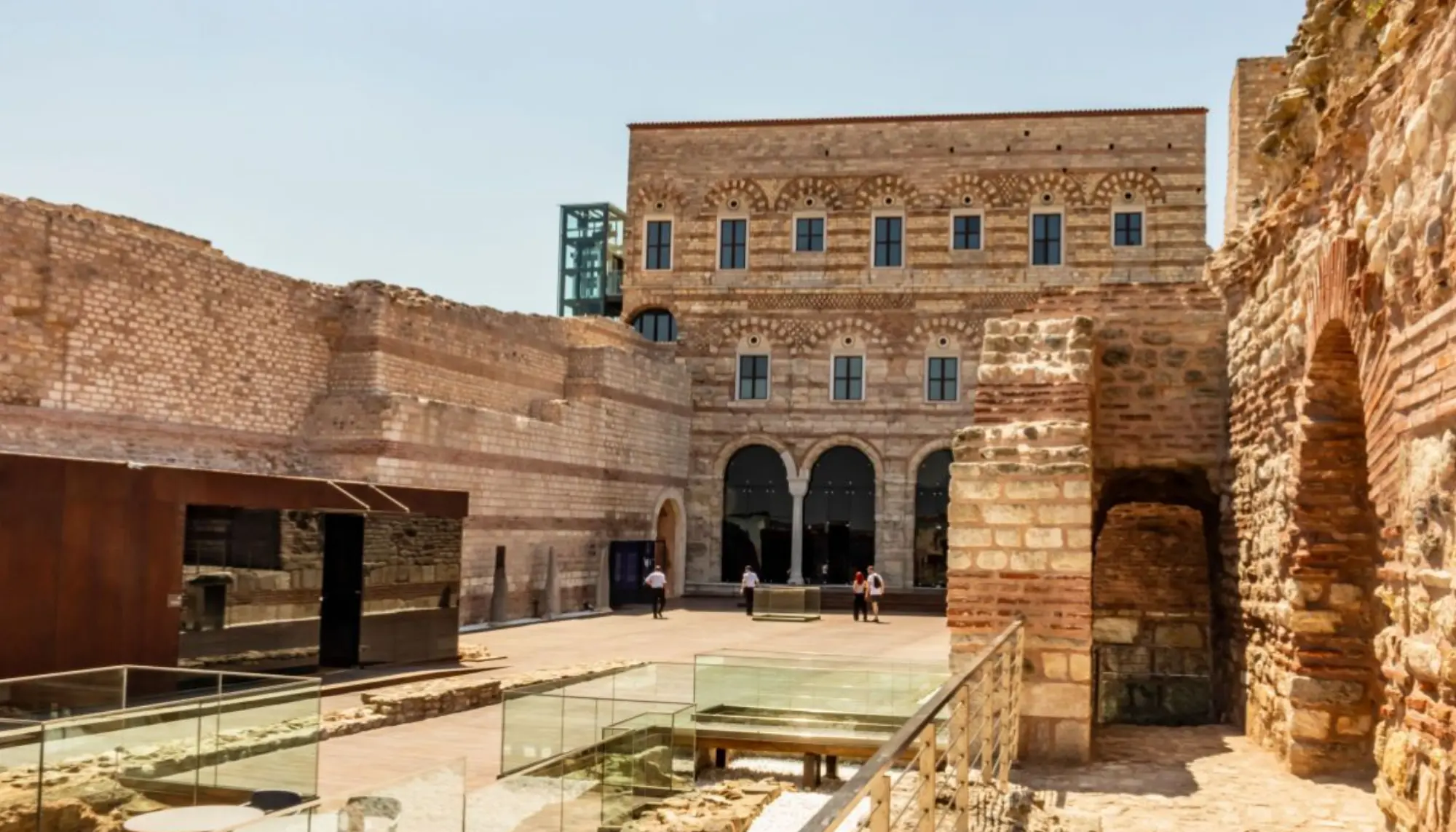 Imperial Istanbul Tour (Including Entrance Fees & Lunch)